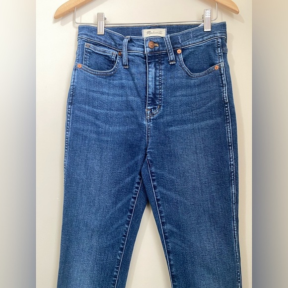 Madewell 10" High-Rise Skinny Jeans in Wendover Wash Tencel Denim Size 27 - Picture 4 of 10